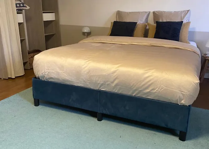 Avec Sdb Prive 民宿 *